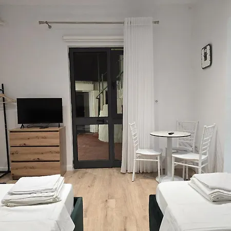 Guest house New Bazaar Tirana