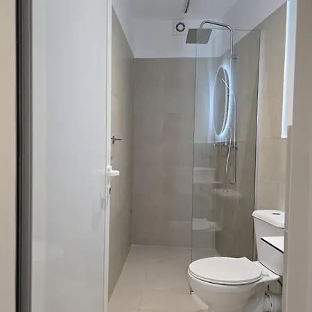 New Bazaar Guest house Tirana