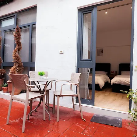 Vendégház New Bazaar Tirana