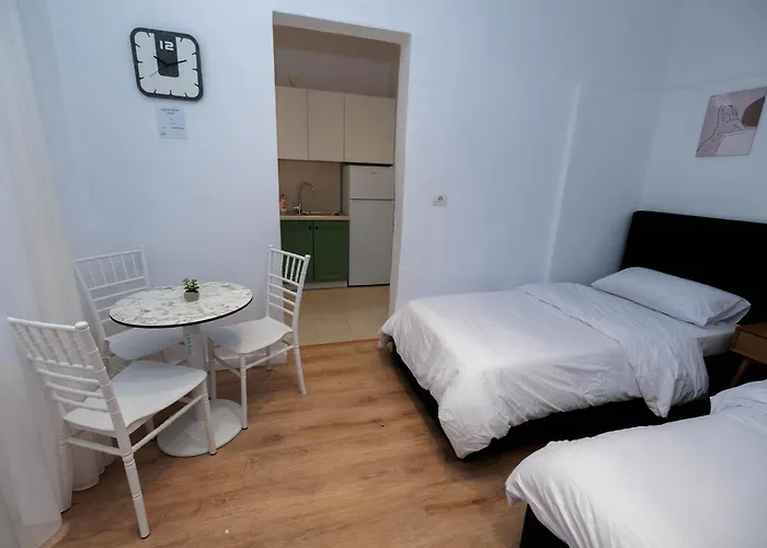 New Bazaar 3* Тирана