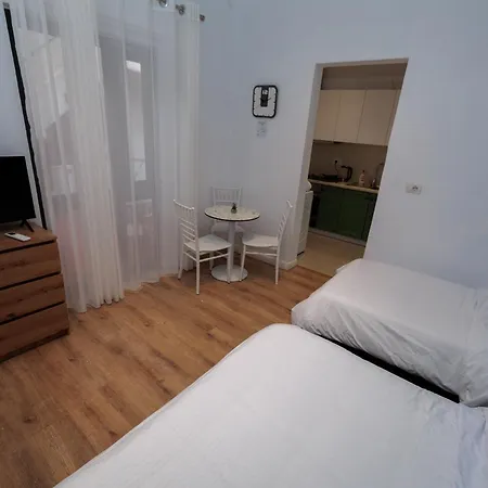 New Bazaar 3* Tirana